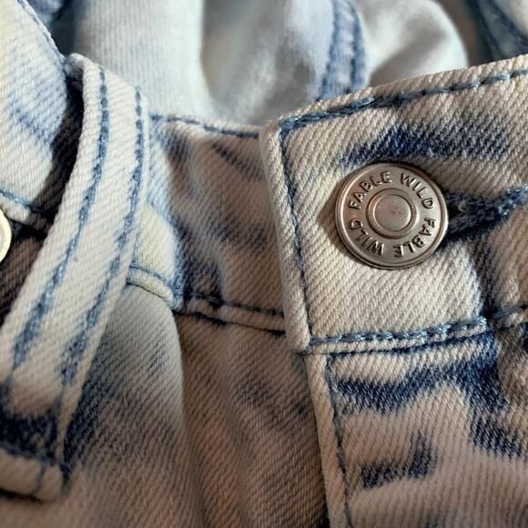 Wild Fable High Rise Mom Jean‎ Wild Fable Skinny Blue Stripe Sz 2 - Picture 4 of 10